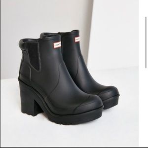 ISO Hunter Original Block Heel Chelsea Boot - sz6